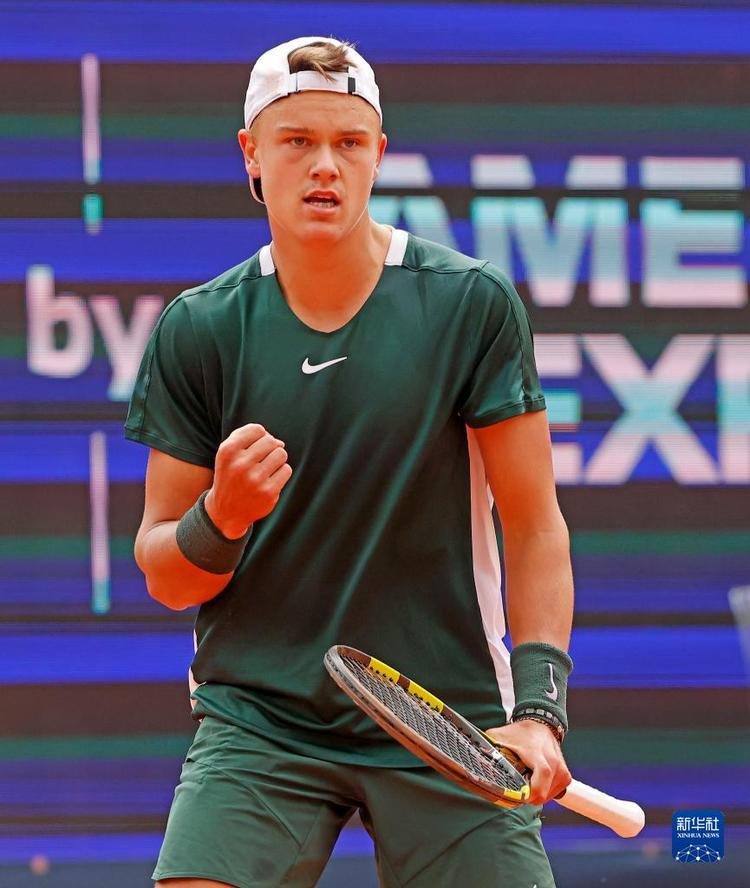 如果他倾向 如果他倾向