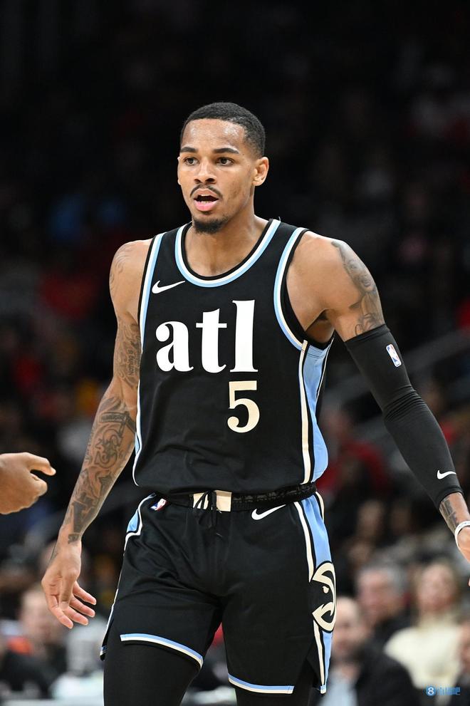 茨卡换上 茨卡换上